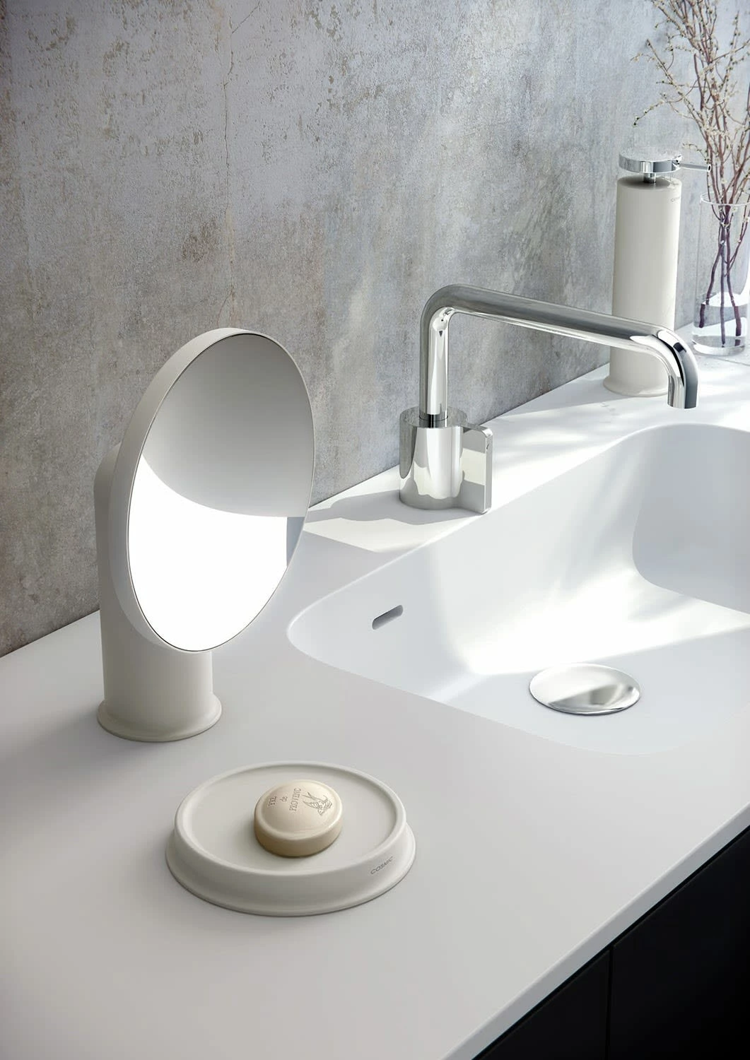 COSMIC Geyser Stand-Seifenspender 1 COSMIC Geyser Stand-Seifenspender