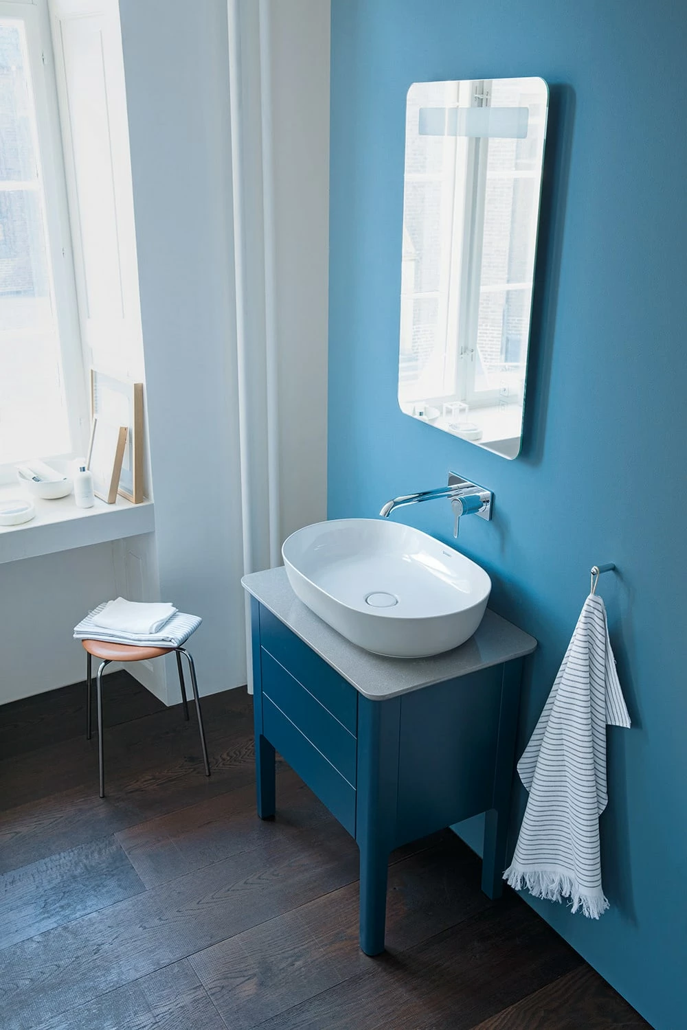 Duravit Luv Spiegel Mit LED Beleuchtung 50 X 120 X 3,8 Cm 2 Duravit Luv Spiegel Mit LED Beleuchtung 50 X 120 X 3,8 Cm – Bild 2