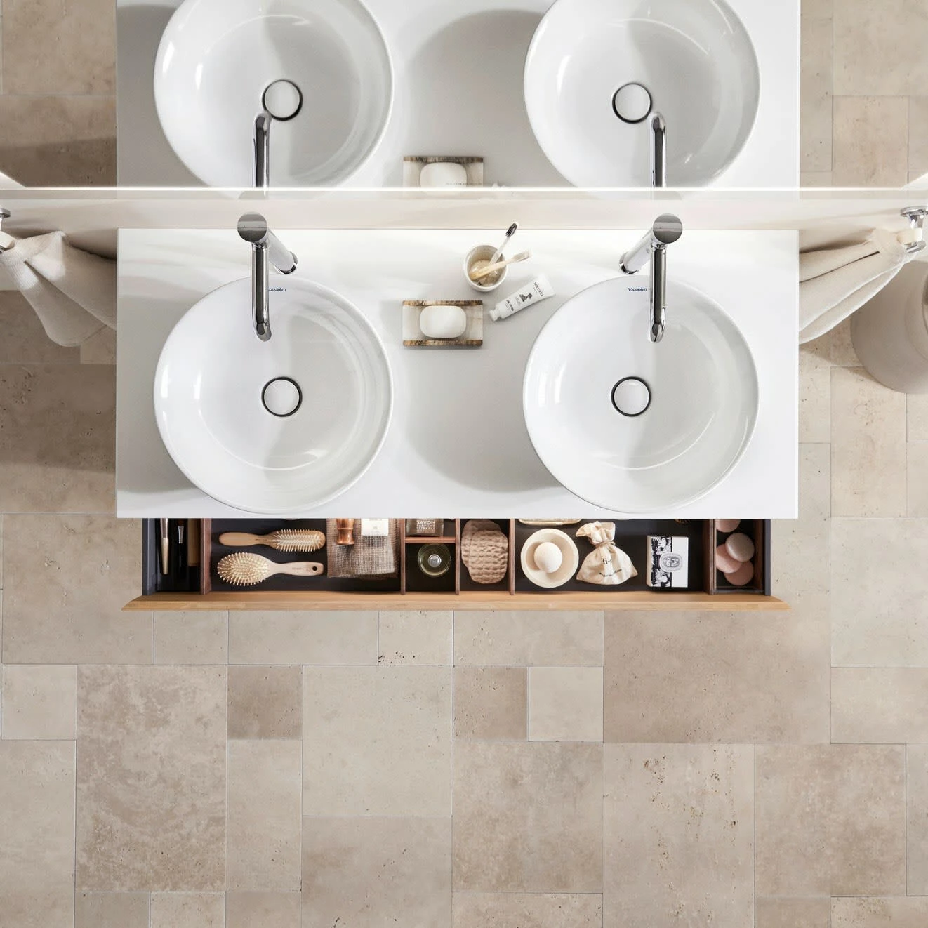 Duravit White Tulip Konsolenwaschtischunterbau Mit Ausschnitt Rechts 160 X 40,8 Cm, 4 Auszüge Mit Griff, Mit Zusatzmodul "K" 6 Duravit White Tulip Konsolenwaschtischunterbau Mit Ausschnitt Rechts 160 X 40,8 Cm, 4 Auszüge Mit Griff, Mit Zusatzmodul "K" – Bild 6