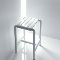 HEWI Serie 477/801 Hocker