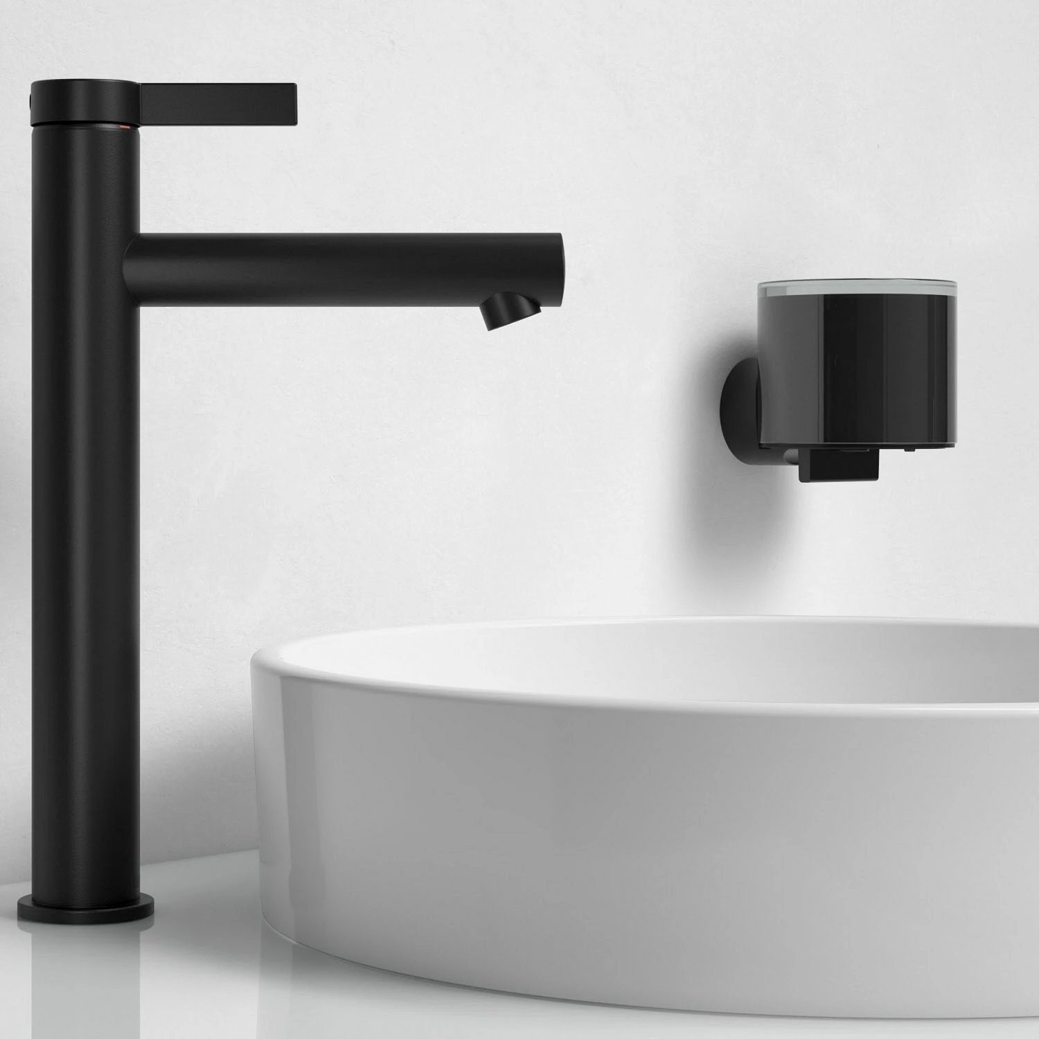 Keuco Reva Black Selection Lotionspender 1 Keuco Reva Black Selection Lotionspender